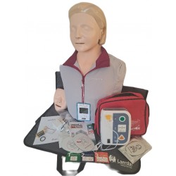 Mannequin Little Anne QCPR avec défibrillateur de formation